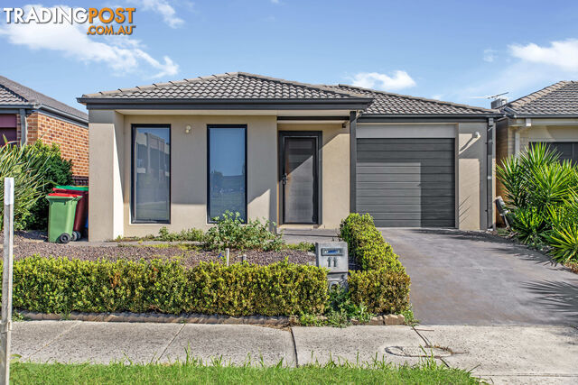 11 Rhinelander Close CLYDE NORTH VIC 3978