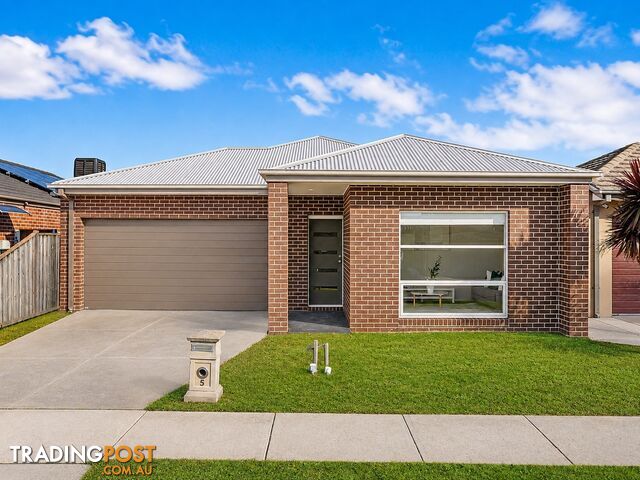 5 Blackledge Drive CRANBOURNE EAST VIC 3977
