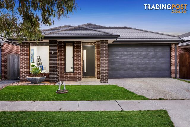 14 Swallowtail Avenue CLYDE NORTH VIC 3978