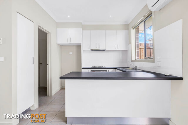 2 138 Fleetwood Drive NARRE WARREN VIC 3805