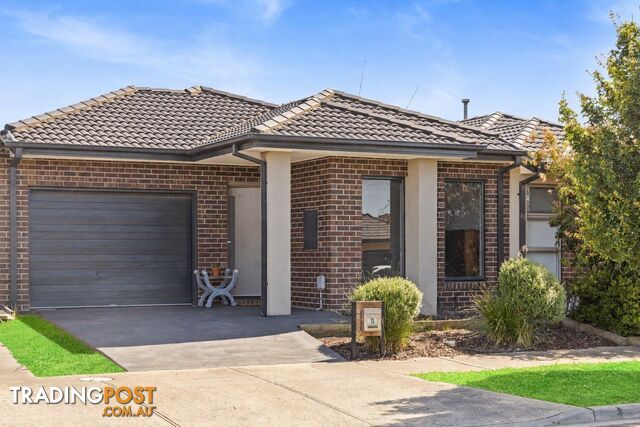 13 Adriatic Circuit CLYDE VIC 3978