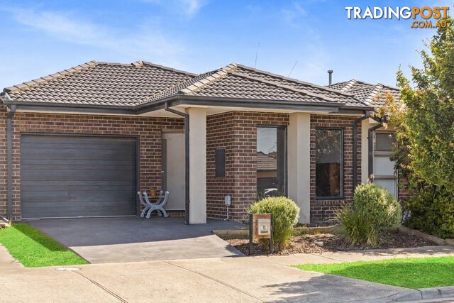 13 Adriatic Circuit CLYDE VIC 3978