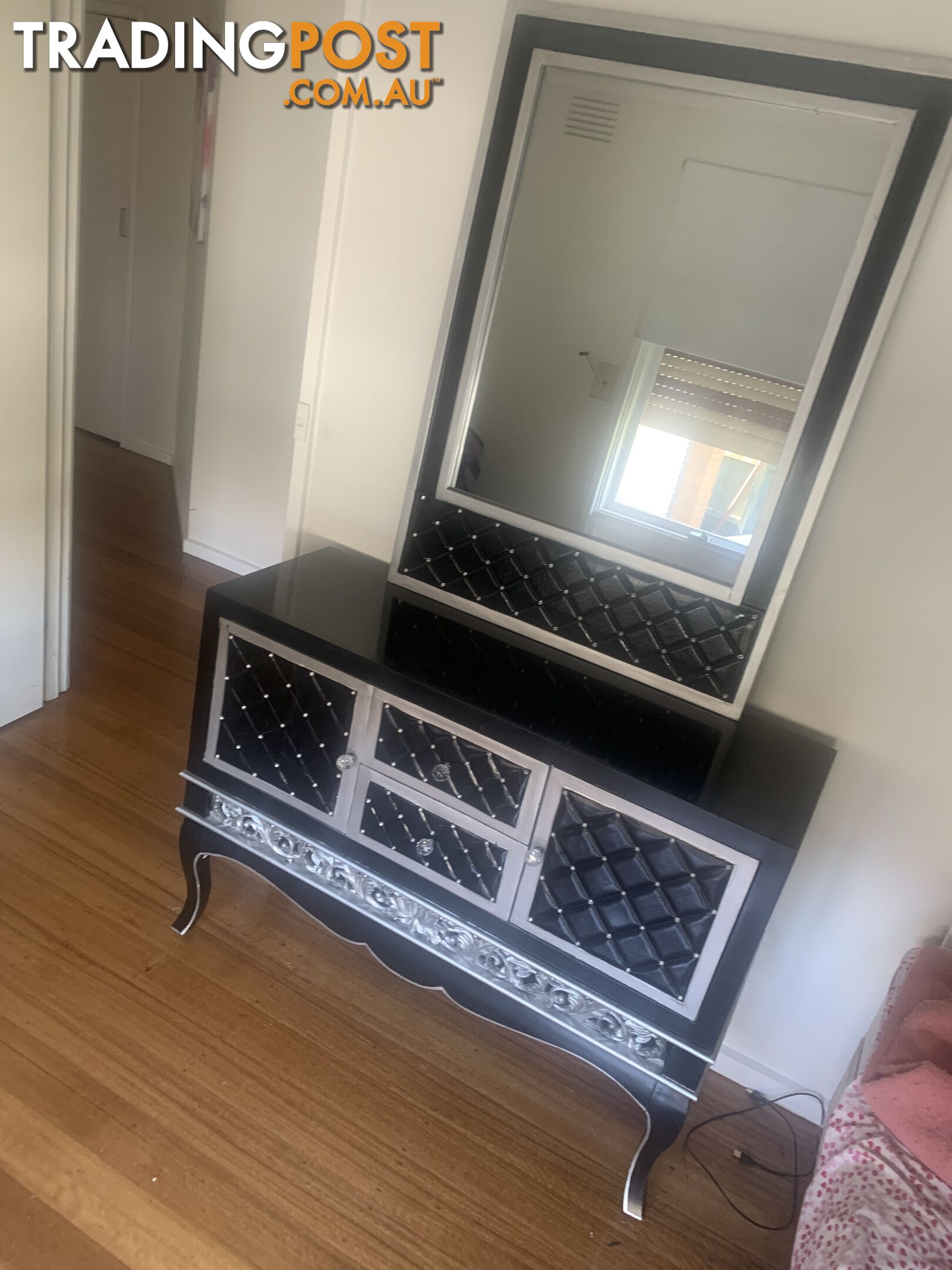 Dressing Table and MirrorIn