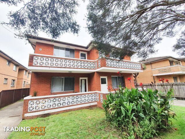 1/9 North Pde CAMPSIE NSW 2194