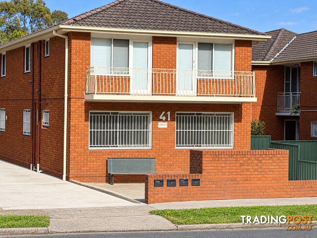 2/41 Loch Street CAMPSIE NSW 2194