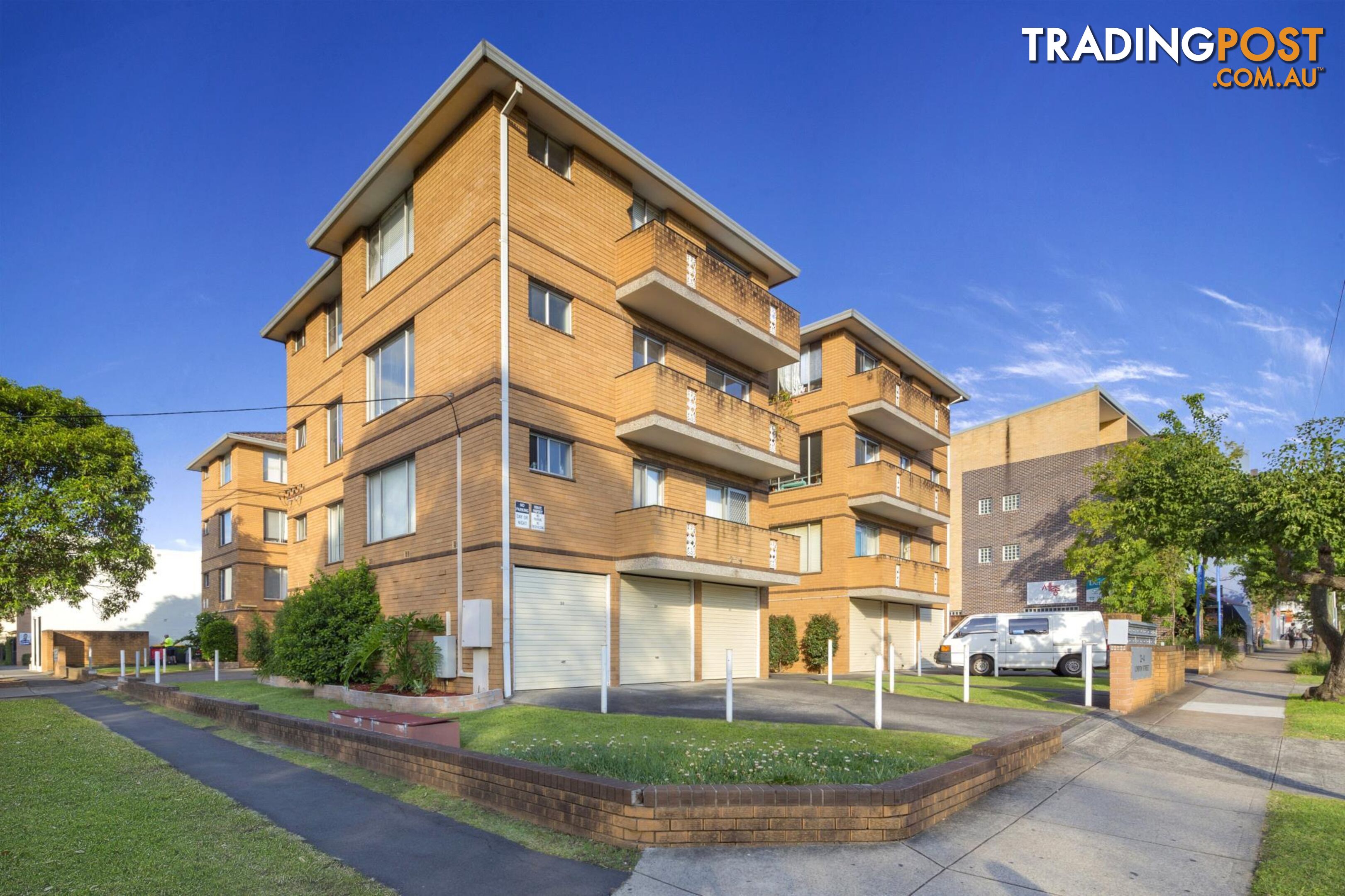 25/2-4 London Street CAMPSIE NSW 2194