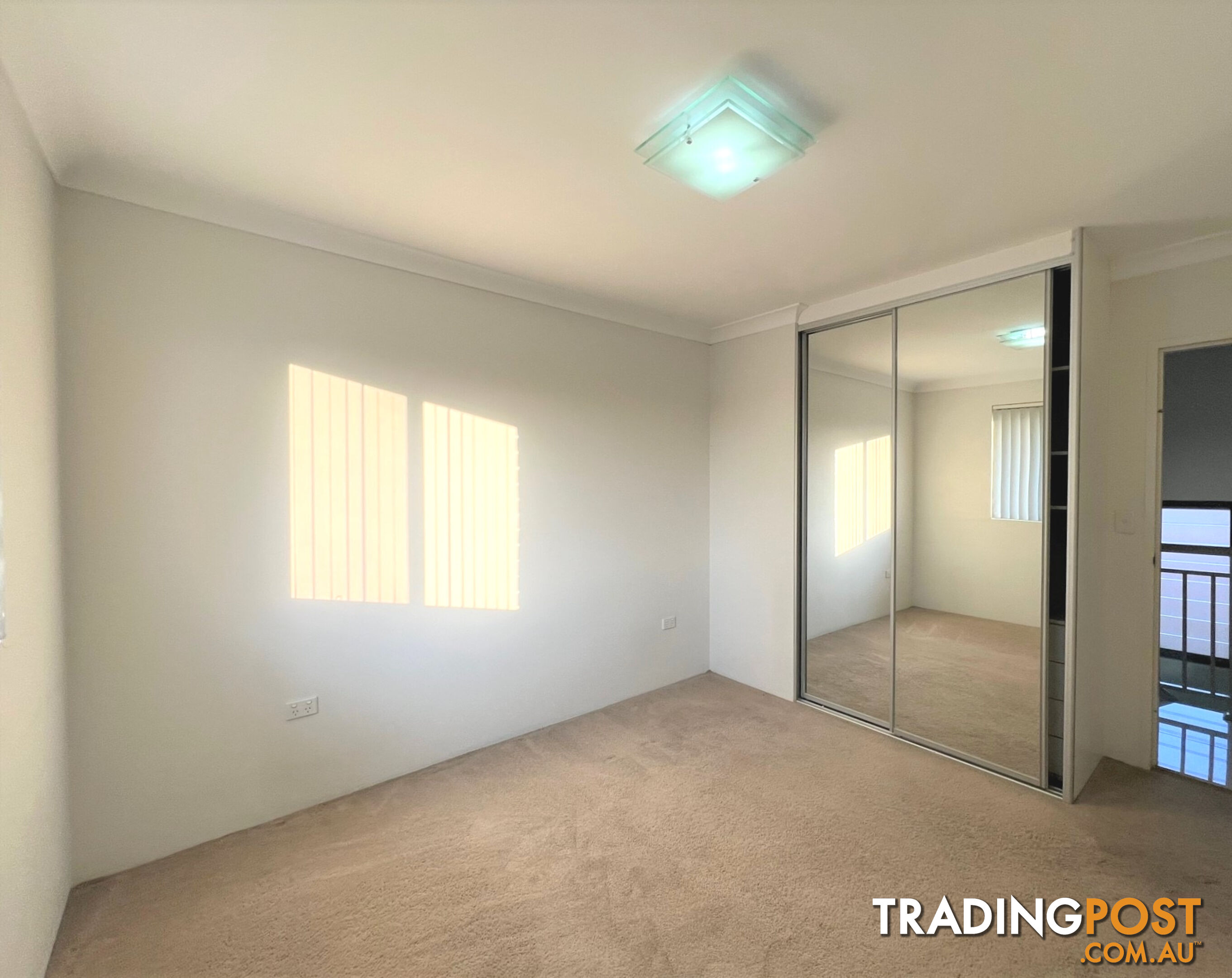 4/32 Phillips Ave CANTERBURY NSW 2193