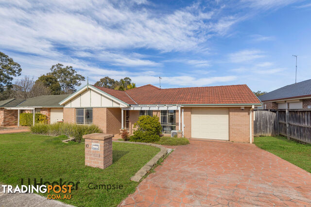 10 Woolshed Place CURRANS HILL NSW 2567