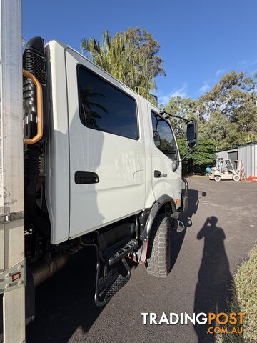2023 Hino 300 817 Flat Deck Truck - photo 4 of 7