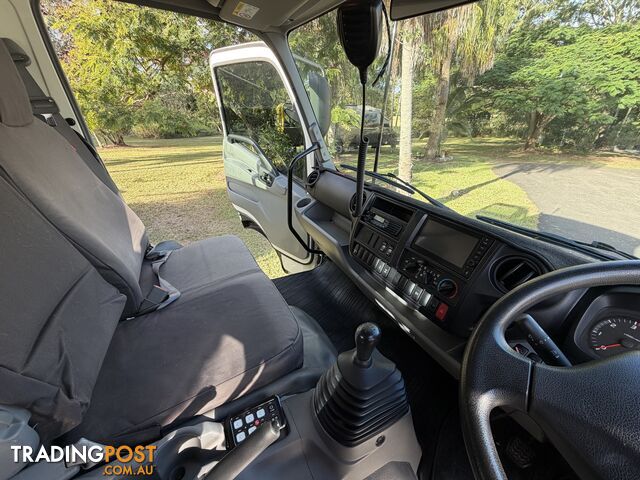 2023 Hino 300 817 Flat Deck Truck - photo 5 of 7