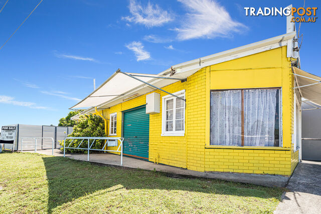 15 First Avenue Bongaree QLD 4507