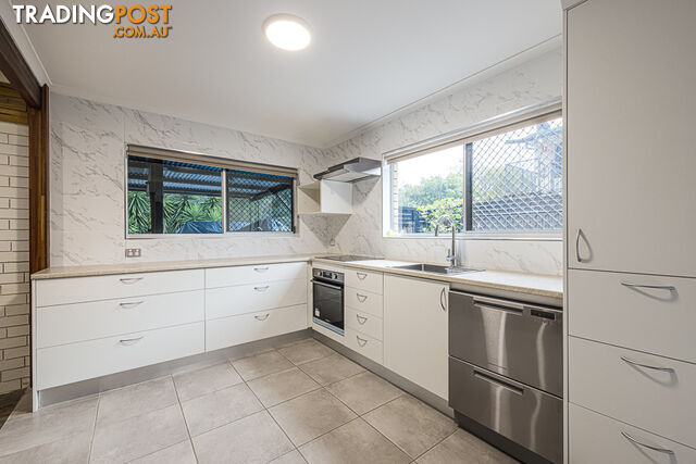 4/32 Bestman Avenue Bongaree QLD 4507