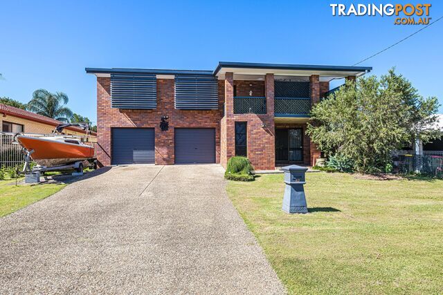 22 Dianthus Avenue Banksia Beach QLD 4507