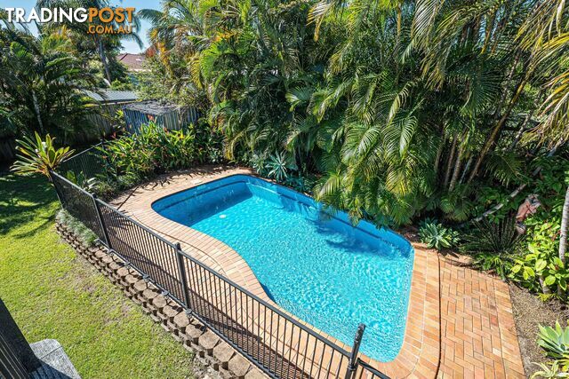 22 Dianthus Avenue Banksia Beach QLD 4507