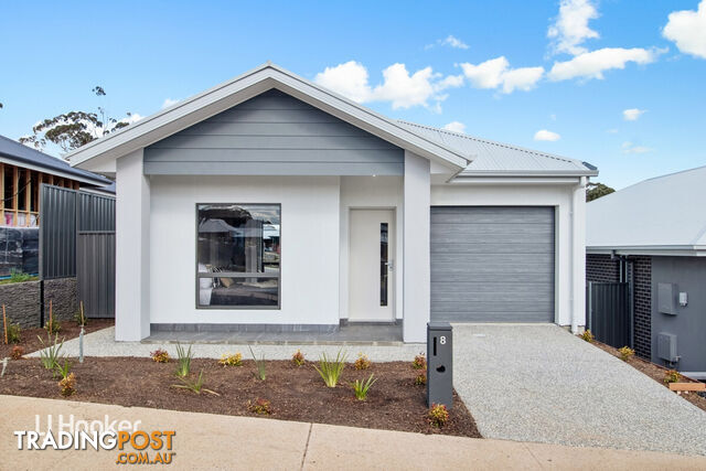 8 Newbury Street MOUNT BARKER SA 5251