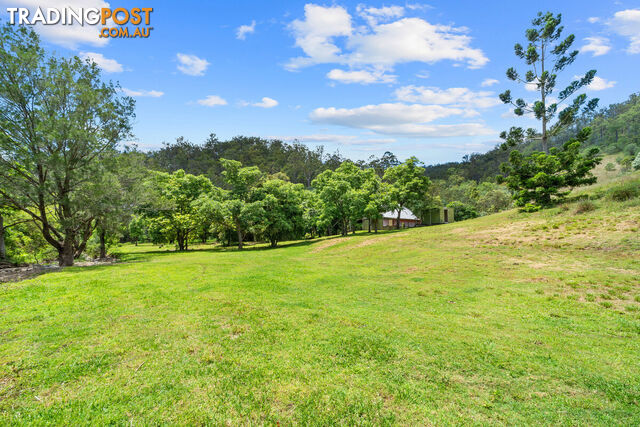 416 Woodward Road Armstrong Creek QLD 4520