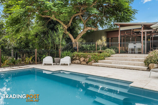 12 Trentham Place Samford Village QLD 4520