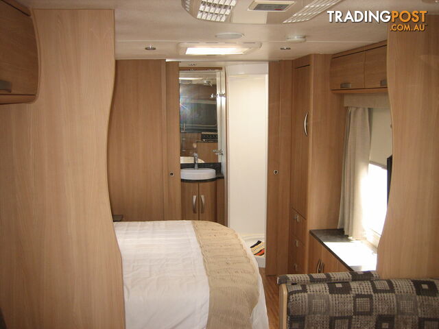 2012 Jayco Sterling Slide Out - photo 4 of 10