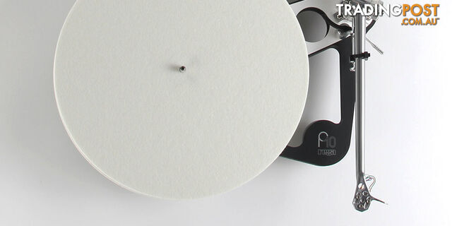 Rega Planar 10 Turntable - photo 3 of 7