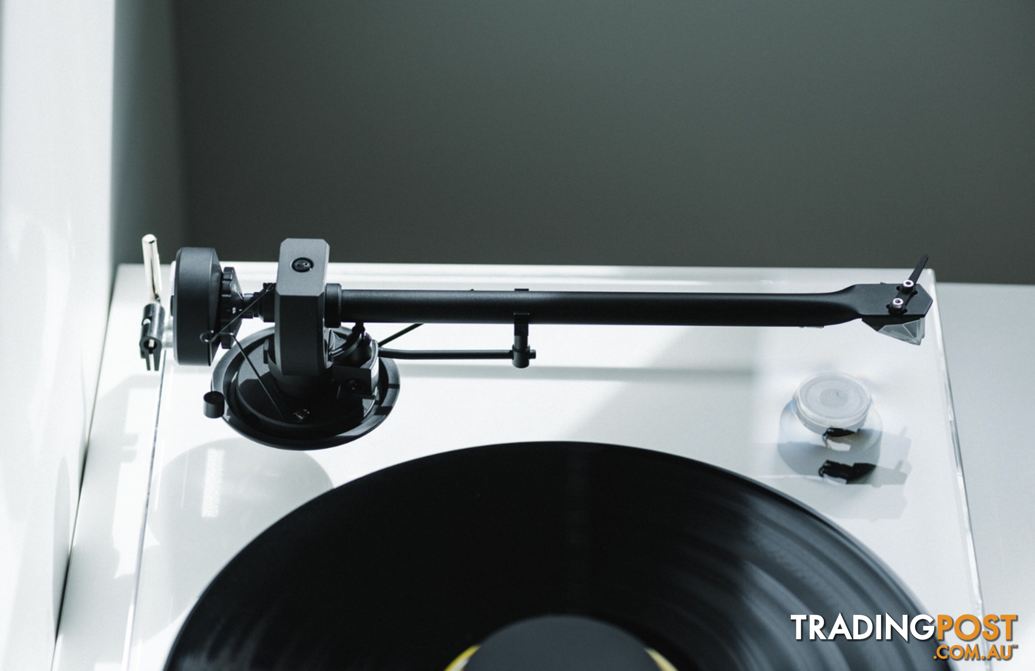 ProJect XA B Turntable with Pick It PRO Balanced Cartridge