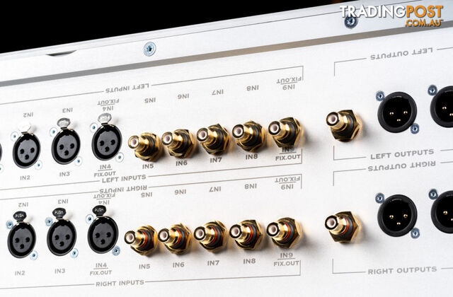 Canor Hyperion P1 Vacuum Tube Preamplifier - photo 4 of 11