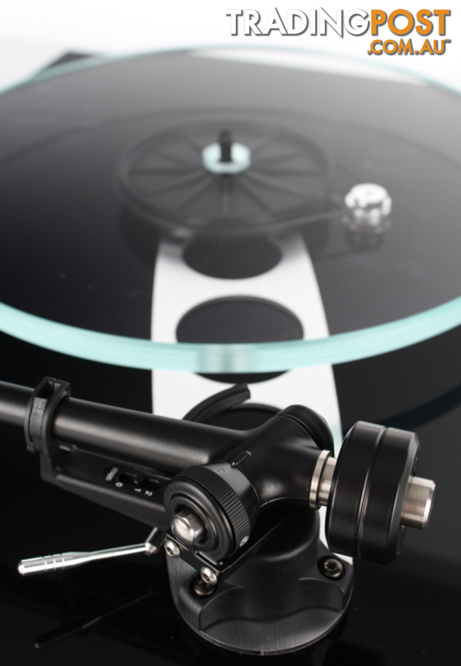 Rega Planar 3 Turntable