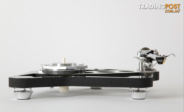 Rega Naia Reference Turntable - photo 4 of 6