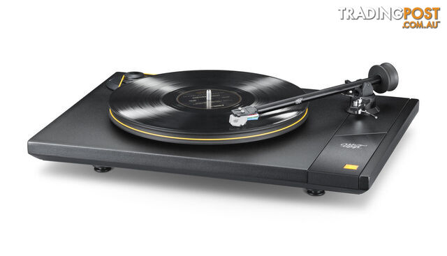 Rega Planar 10 Turntable with Aphelion 2 Cartridge