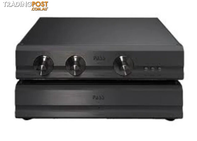 Pass Labs Xs Phono Preamplifier in Black