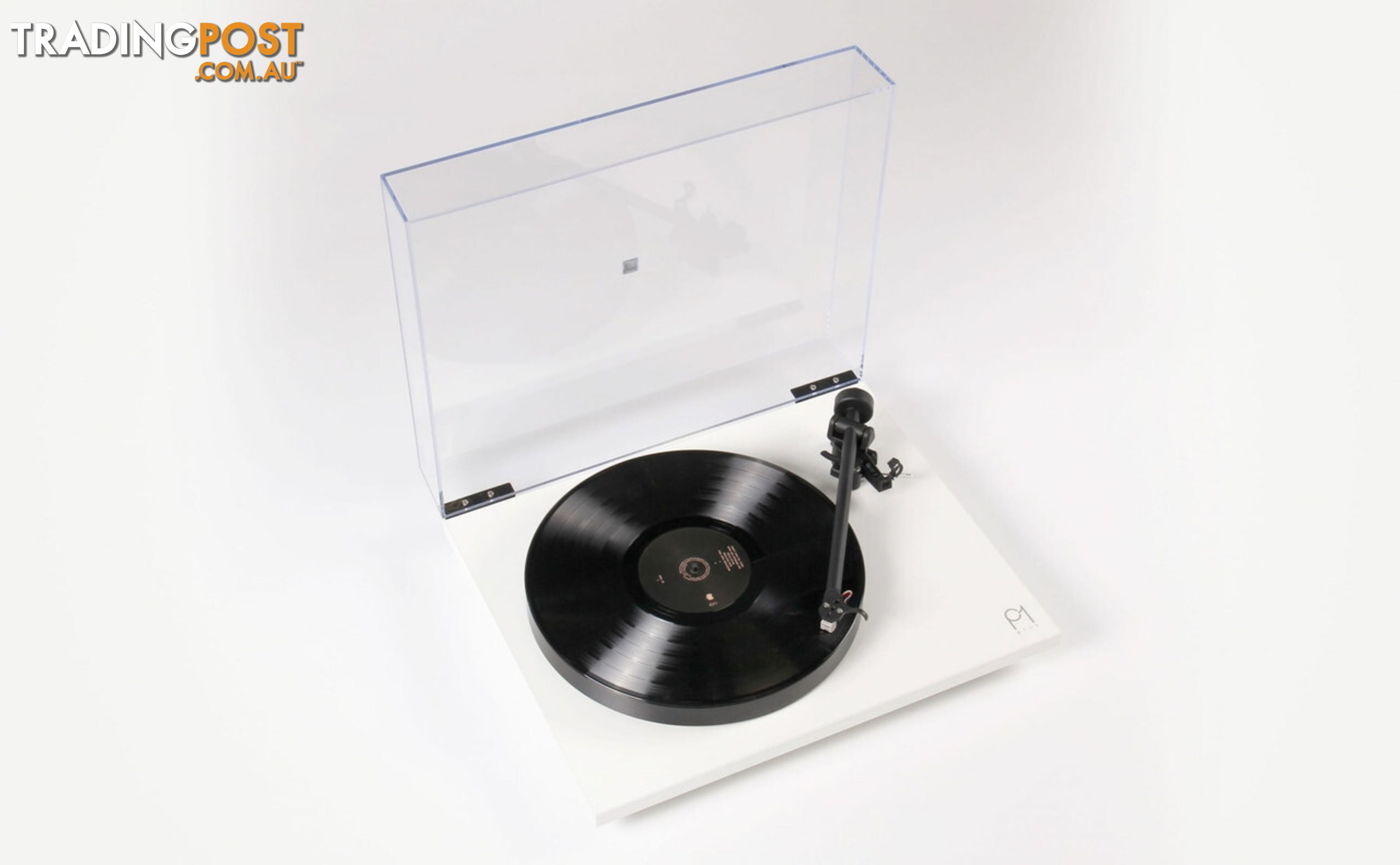 Rega Planar 1 Plus Turntable