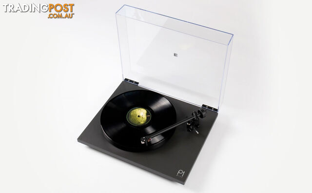 Rega Planar 1 Plus Turntable