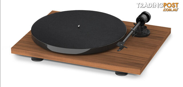 ProJect E1 BT Turntable with Ortofon OM 5E Cartridge