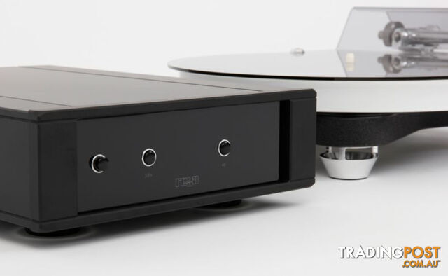 Rega Naia Reference Turntable with Aphelion 2 MC Cartridge - photo 3 of 6