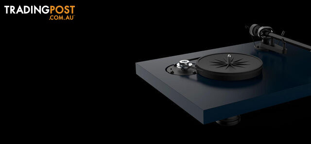 Project Audio Debut Carbon EVO Acryl Turntable - High Gloss White
