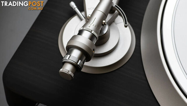 Denon DP-3000NE Premium Direct Drive Turntable - photo 5 of 8