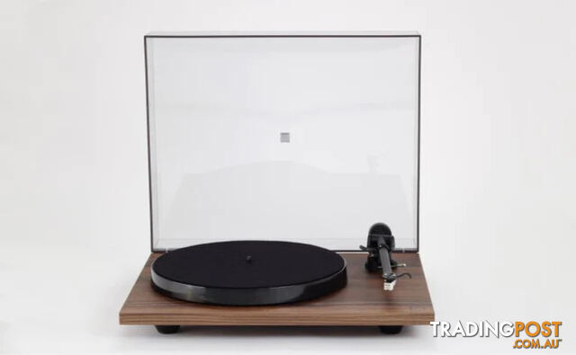 Rega Planar 1 in Walnut - photo 3 of 4