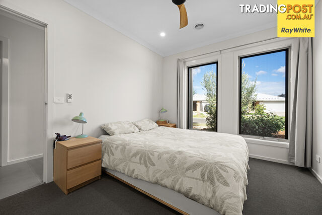 10 Moroka Avenue WEIR VIEWS VIC 3338 - photo 3 of 22