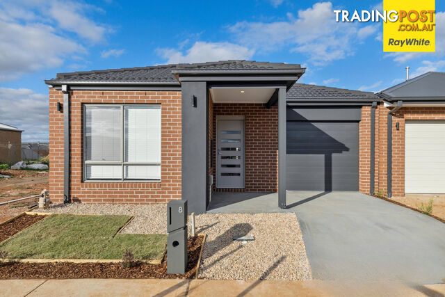 8 Hanover Circuit MELTON SOUTH VIC 3338