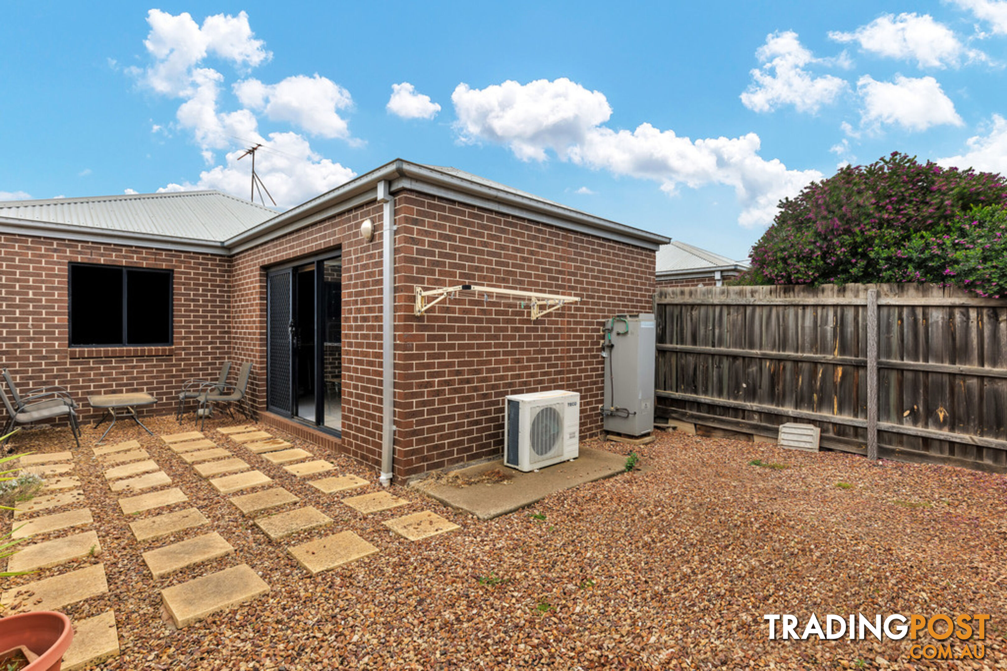 2/3-11 Retford Close WERRIBEE VIC 3030