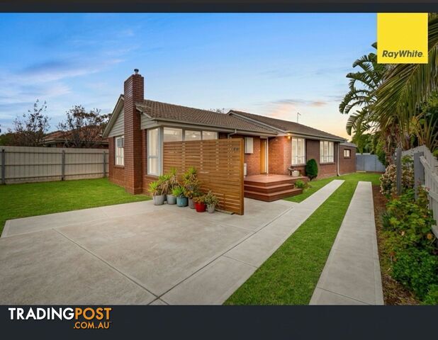 68 Marina Drive MELTON VIC 3337