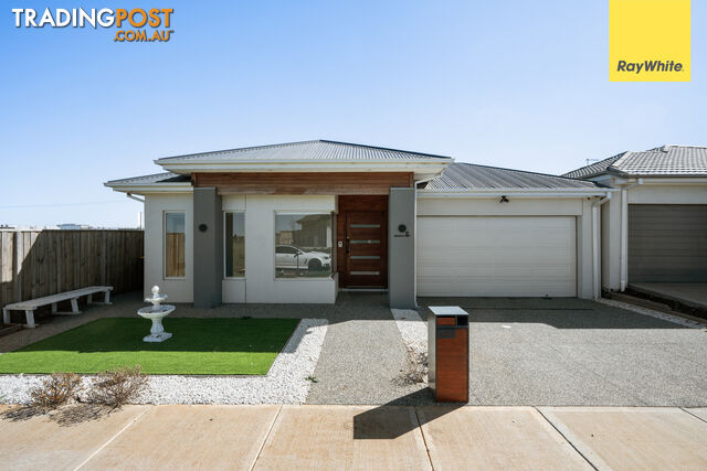 6 Watton Street STRATHTULLOH VIC 3338