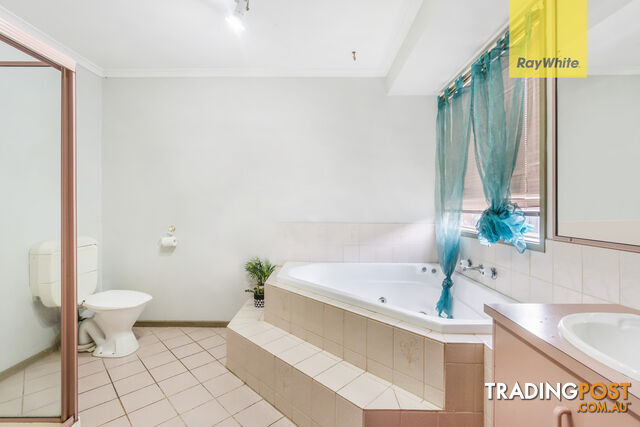 12 Becker Close MELTON WEST VIC 3337