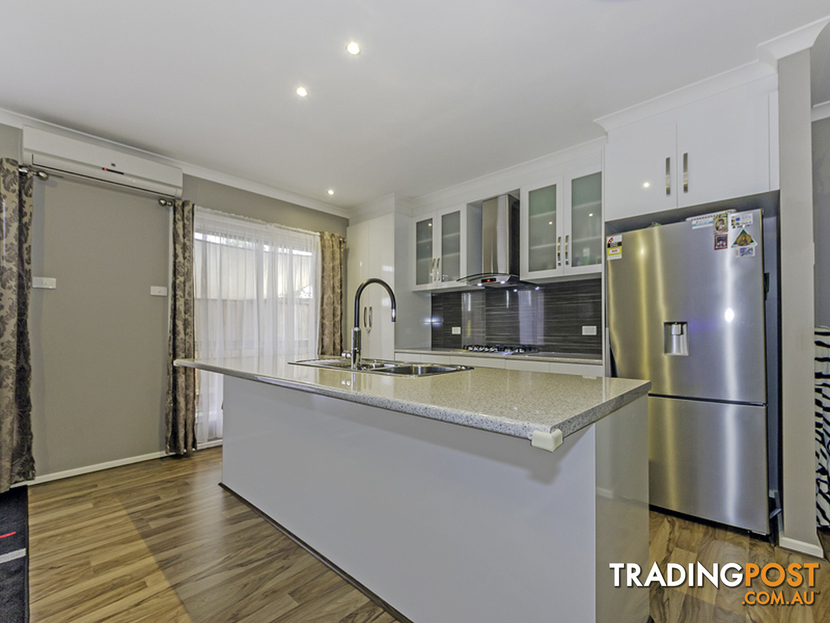 4 Lotus Place BROOKFIELD VIC 3338