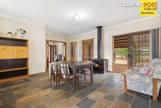 12 Knox Court KURUNJANG VIC 3337