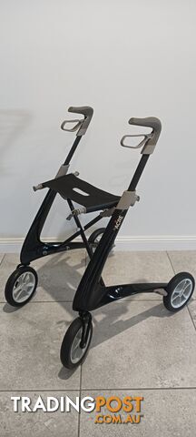 ACRE Lightweight Carbon Fibre Walker