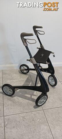 ACRE Lightweight Carbon Fibre Walker