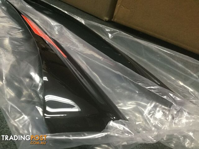 Genuine Holden Colorado Front Slimline Smoked Weathershields LS LT LTZ Z71 - photo 2 of 3