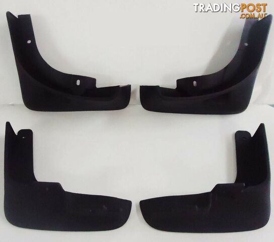 Genuine Holden New Mudflaps to suit Holden JH Cruze CD CDX Equipe set of 4