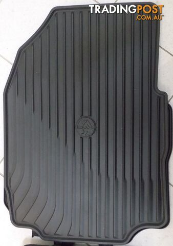 Genuine Holden Equinox Front & Rear Rubber Floor Mats Set of 3