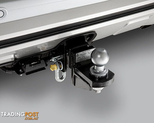 Genuine Mitsubishi Pajero Sport Towbar Kit